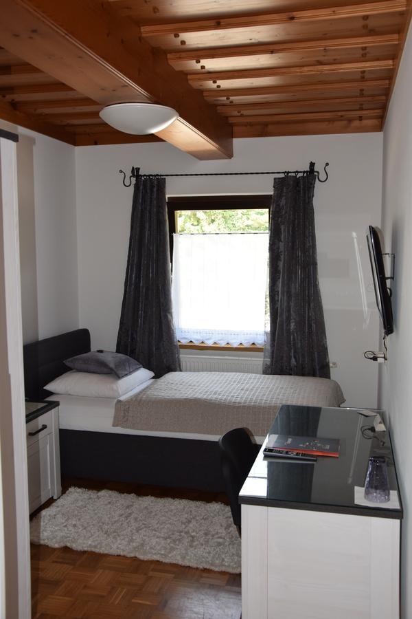 Landgasthof Steinmuehl Hofbauer Fruehstueckspension Und Campingplatz Waidhofen an der Ybbs Εξωτερικό φωτογραφία